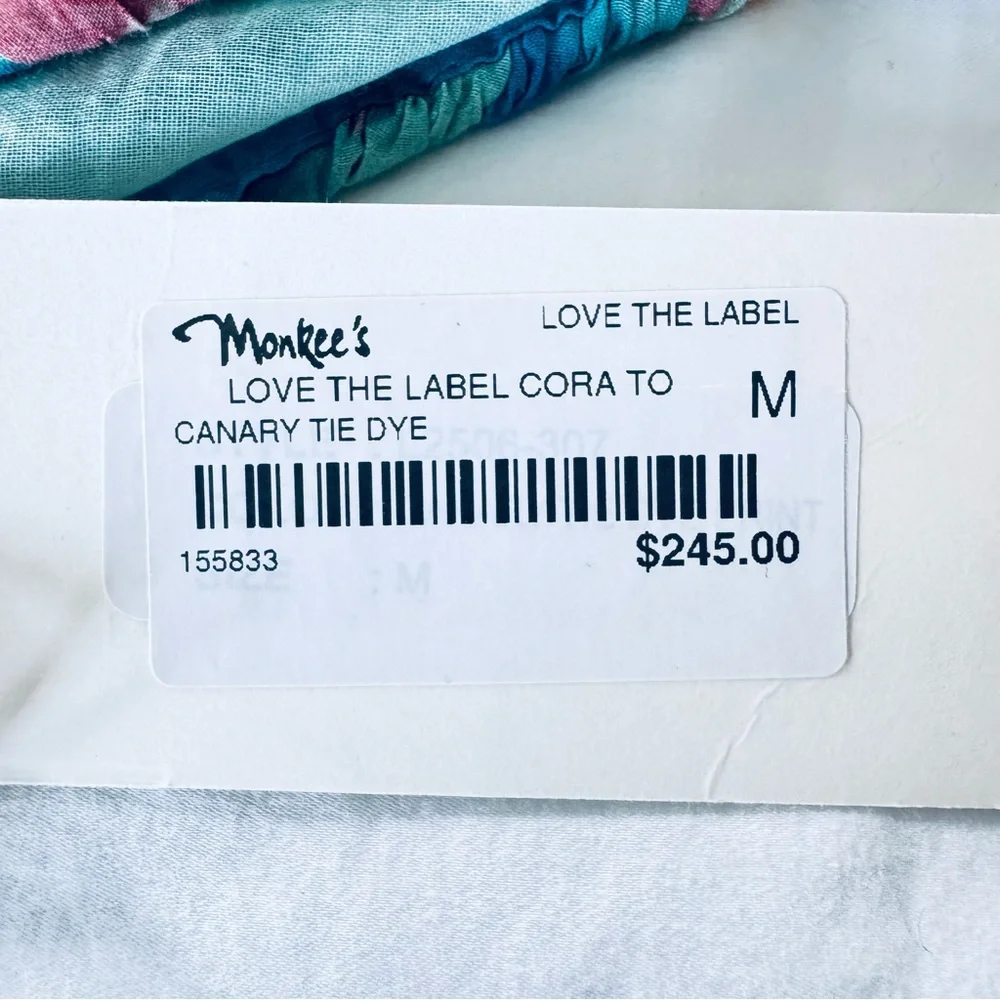 Love The Label Cora Smocked Tie Dye Top Canary Tie Dye Size Medium NWT - Picture 10 of 11